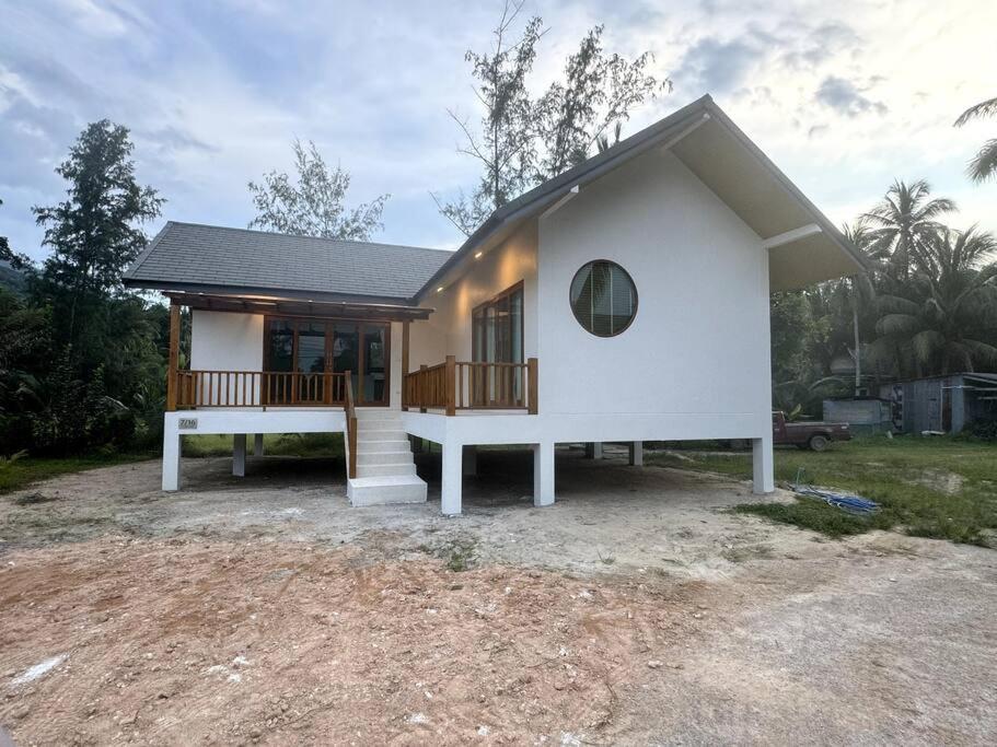 Chaloklum Canal Villa Exterior photo